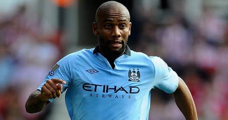 半场战报：皇家奥维耶多0-0奥萨苏纳（半场战况：皇家奥维耶多与奥萨苏纳0-0暂时握手言和）