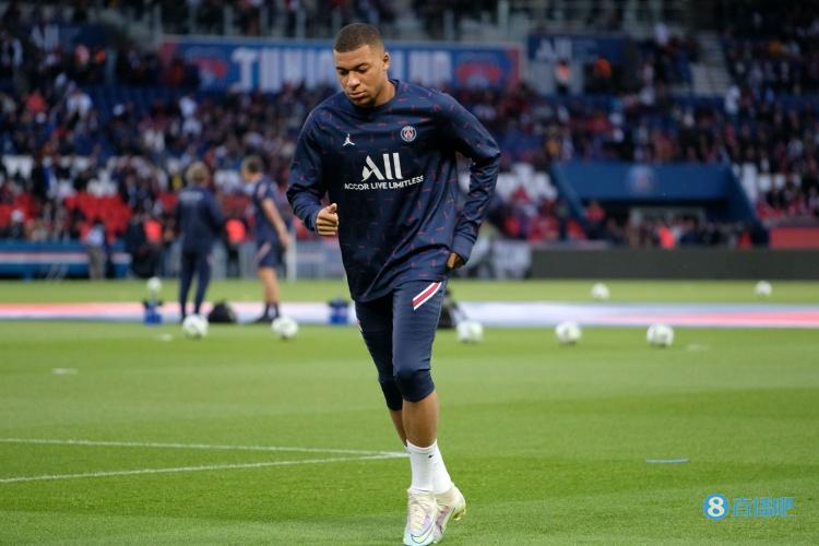 邮报：曼联或用钱+球员的方式买谢什科，霍伊伦可能会被交易（邮报称曼联考虑以现金外加球员求购谢什科，霍伊伦可能成为交易筹码）