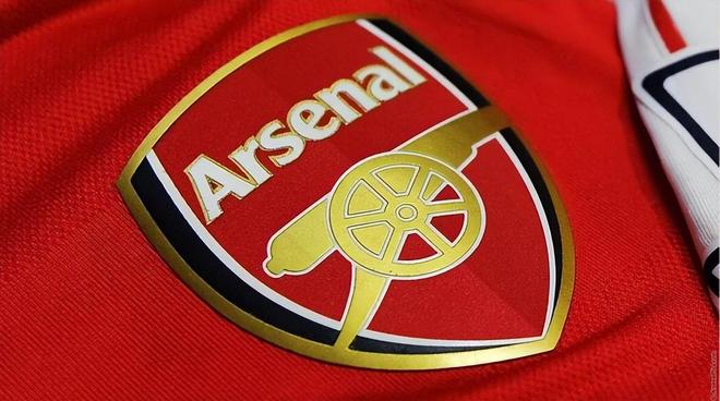 最想“偷师”队友的哪种特质？泽林斯基：姆希塔良的足球智慧（泽林斯基：最想偷师姆希塔良的足球智慧）